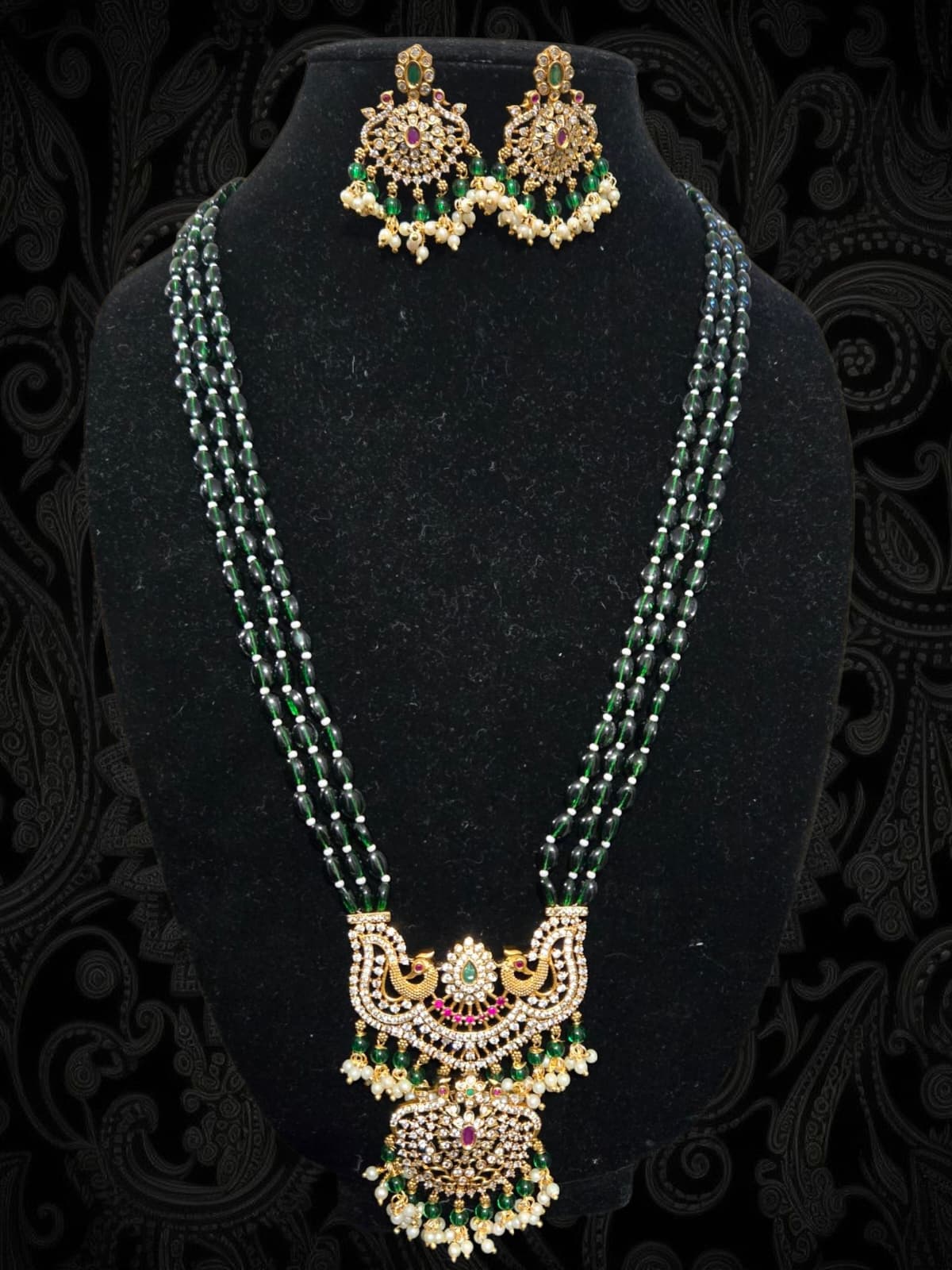 Necklace set