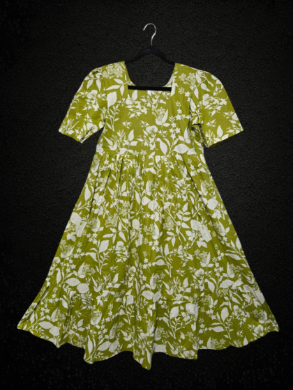 Kalamkari Floral Gown (Green)